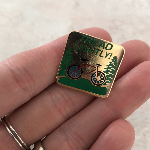 Bike Pin - Picture 3 of 3